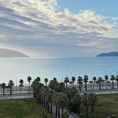 View 2 Min Fromm Beach, Self Check In فلورا